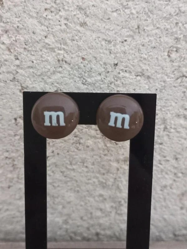 Paire De Boucles D'Oreilles Clou "M&M's" Marron
